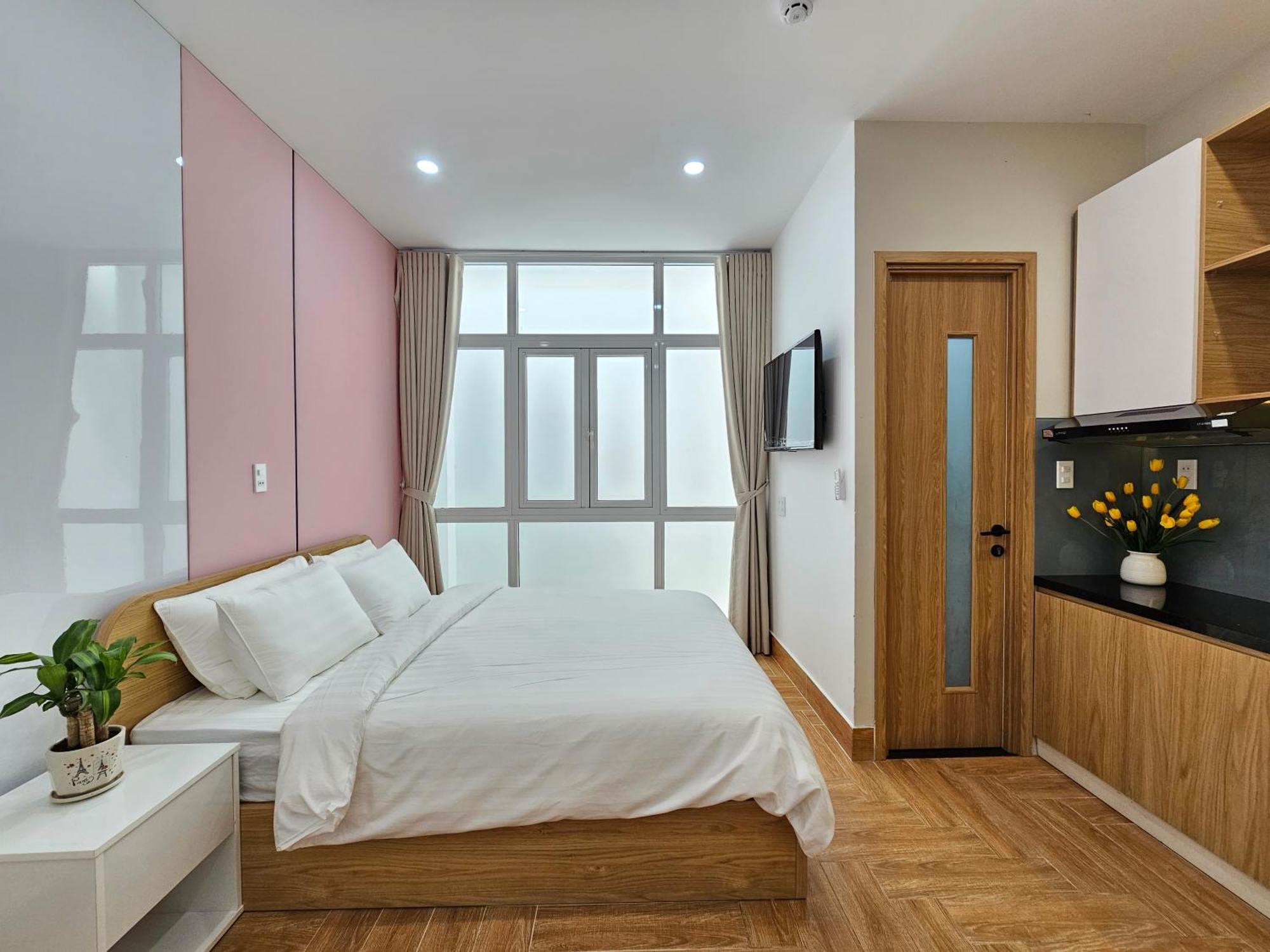 Apec Hotel